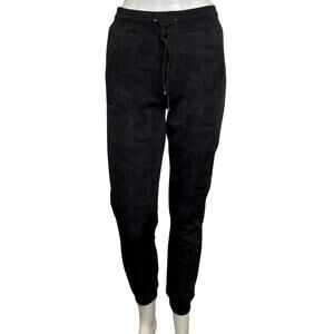 NEW FUYUKAI joggers in black camo